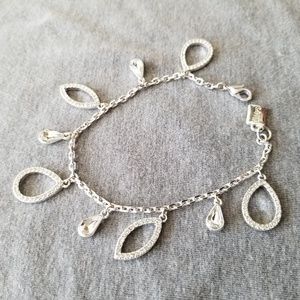 🤸‍♀️Dazzling bling bracelet🤸‍♀️